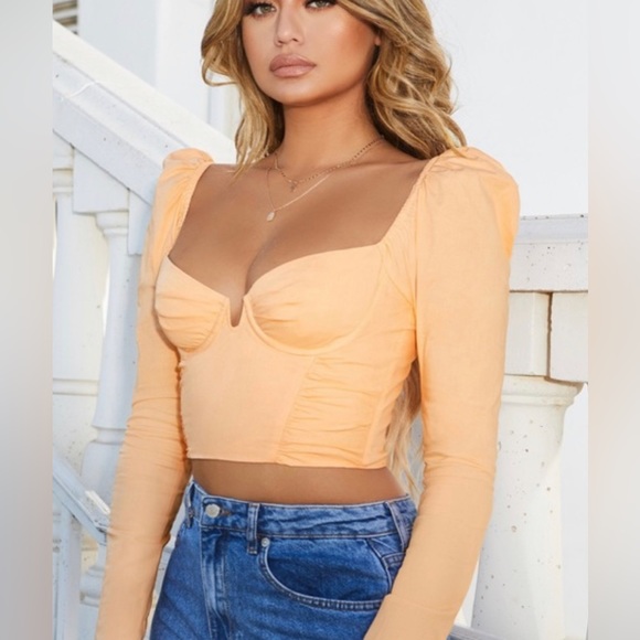 OH POLLY CROPTOP✨ - Picture 3 of 5